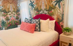 Mid-Century Glam Retreat in the Heart of Rancho Mirage - Rancho Mirage, California