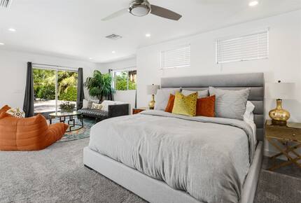 Mid-Century Glam Retreat in the Heart of Rancho Mirage - Rancho Mirage, California