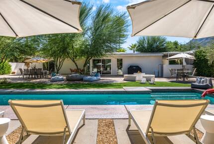 Mid-Century Glam Retreat in the Heart of Rancho Mirage - Rancho Mirage, California