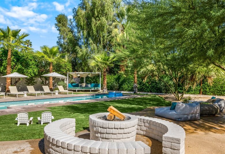 Mid-Century Glam Retreat in the Heart of Rancho Mirage - Rancho Mirage, California