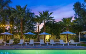 Mid-Century Glam Retreat in the Heart of Rancho Mirage - Rancho Mirage, California