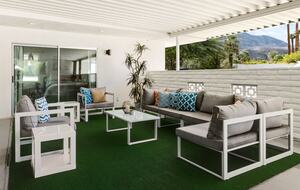 Mid-Century Glam Retreat in the Heart of Rancho Mirage - Rancho Mirage, California