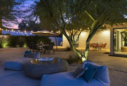 Mid-Century Glam Retreat in the Heart of Rancho Mirage - Rancho Mirage, California