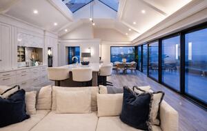 Elevated Seascape Residence in West Clare - Lahinch, Ireland