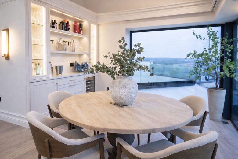 Elevated Seascape Residence in West Clare - Lahinch, Ireland