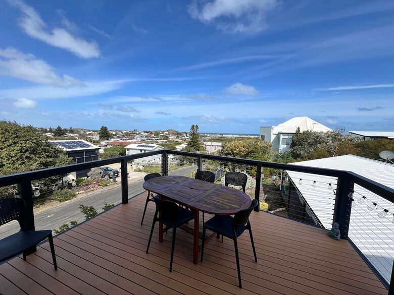 Coastal Haven on Corcoran - Goolwa Beach, Australia