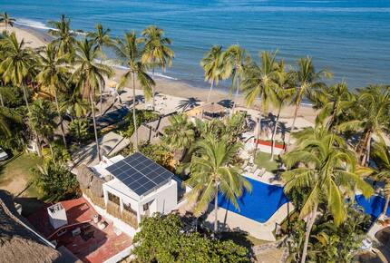Casa Promesa Beachfront Villa - Sayulita, Mexico