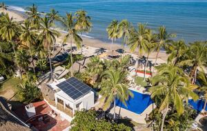 Casa Promesa Beachfront Villa - Sayulita, Mexico