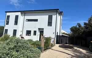 Coastal Haven on Corcoran - Goolwa Beach, Australia