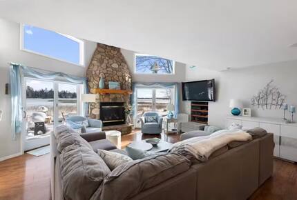 Northern Michigan Lakefront Haven - Alanson, Michigan