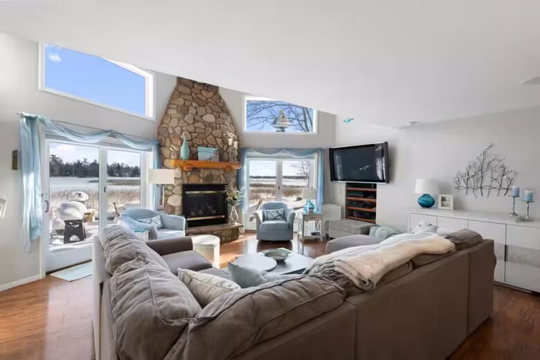 Northern Michigan Lakefront Haven - Alanson, Michigan