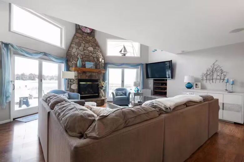 Northern Michigan Lakefront Haven - Alanson, Michigan