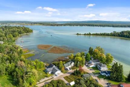 Northern Michigan Lakefront Haven - Alanson, Michigan