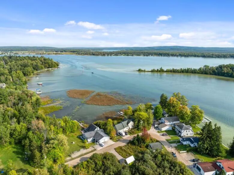 Northern Michigan Lakefront Haven - Alanson, Michigan
