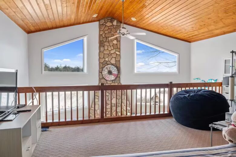 Northern Michigan Lakefront Haven - Alanson, Michigan