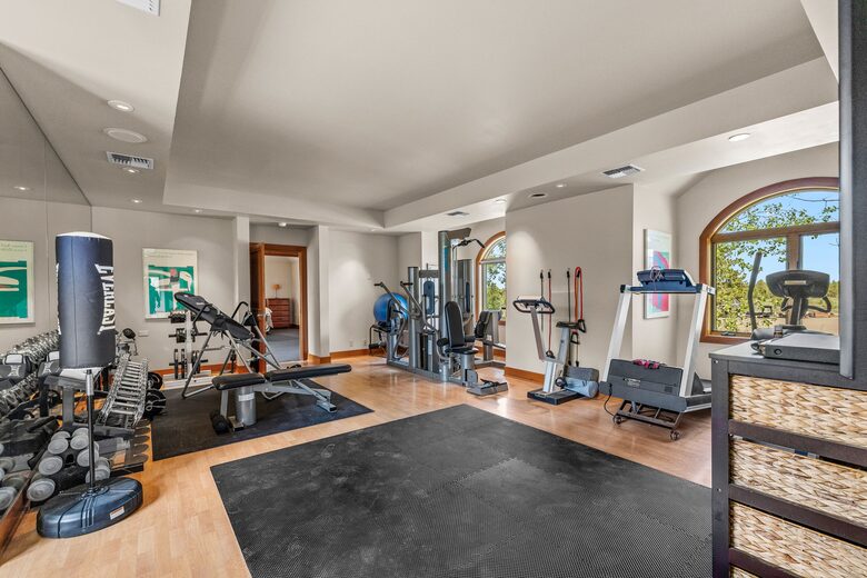 Full workout room