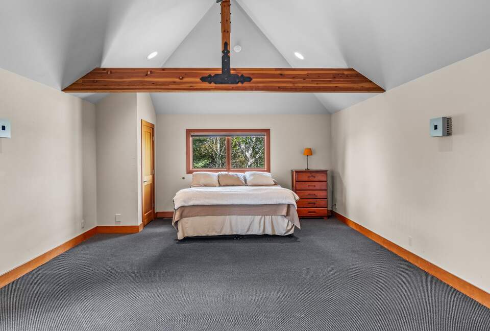 Bedroom King bed plus a bathroom