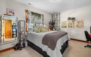 Bedroom with queen bed