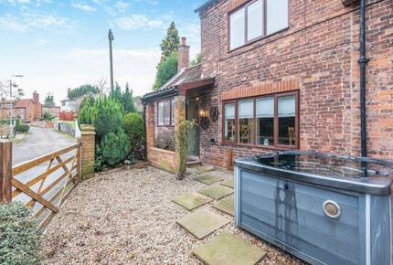 A Cosy Countryside Escape in Rural Nottinghamshire - Elkesley, United Kingdom