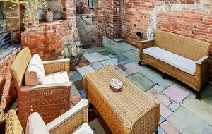 A Cosy Countryside Escape in Rural Nottinghamshire - Elkesley, United Kingdom