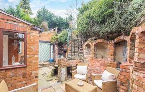 A Cosy Countryside Escape in Rural Nottinghamshire - Elkesley, United Kingdom