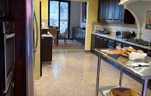 Terracotta Haven with Rooftop Fire Lounge & Courtyard Living - San Miguel de Allende, Mexico