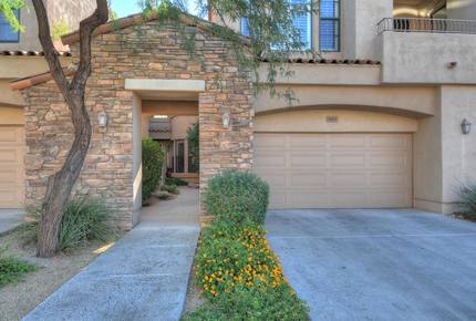 Gorgeous Grayhawk Haven