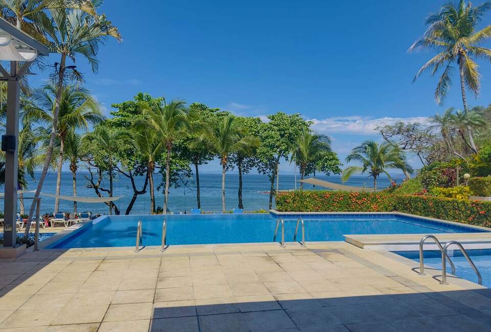 Private Pacific Retreat at Bahía Pez Vela - Ocotol, Costa Rica