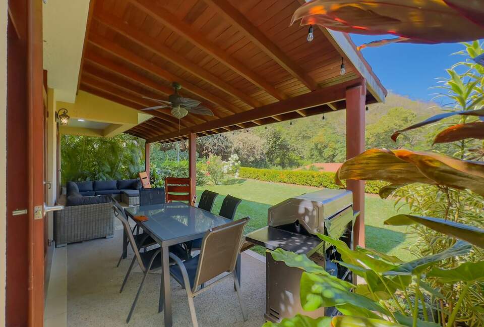 Private Pacific Retreat at Bahía Pez Vela - Ocotol, Costa Rica