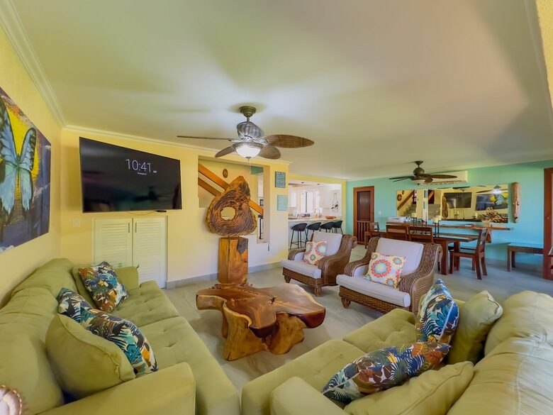 Private Pacific Retreat at Bahía Pez Vela - Ocotol, Costa Rica