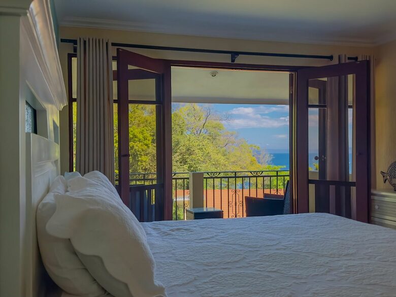 Private Pacific Retreat at Bahía Pez Vela - Ocotol, Costa Rica