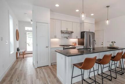 Elevated Lincoln City Oceanview Escape - Lincoln City, Oregon