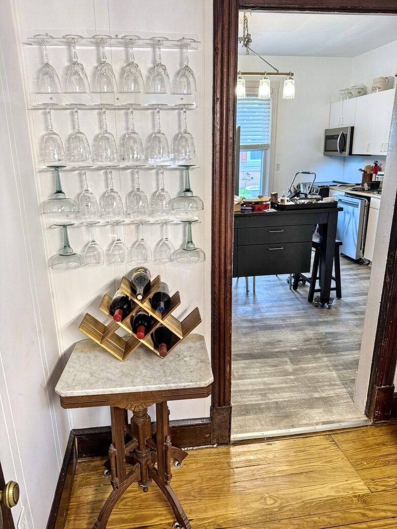 Updated Waterfront Victorian 4BR, 7 Bed- The Pearl - Colonial Beach, Virginia