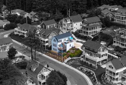 Elevated Lincoln City Oceanview Escape - Lincoln City, Oregon