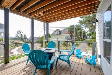 Elevated Lincoln City Oceanview Escape - Lincoln City, Oregon