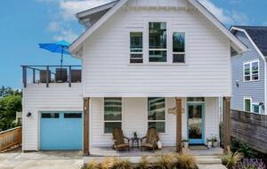 Elevated Lincoln City Oceanview Escape - Lincoln City, Oregon