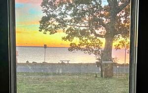 Updated Waterfront Victorian 4BR, 7 Bed- The Pearl - Colonial Beach, Virginia