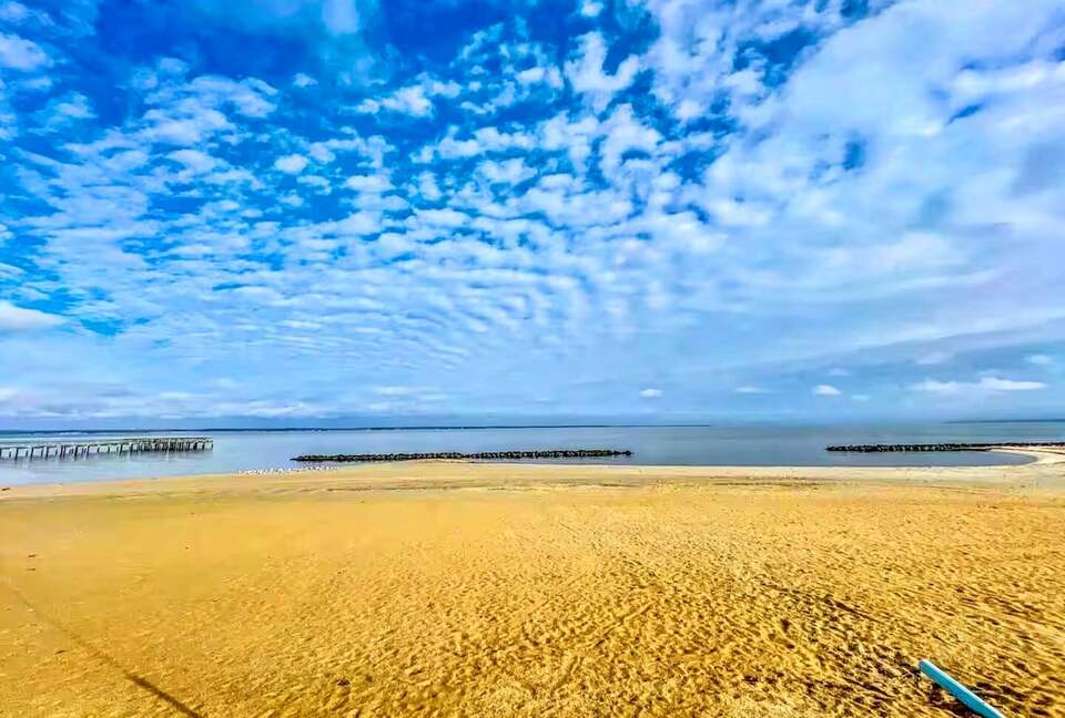 Updated Waterfront Victorian 4BR, 7 Bed- The Pearl - Colonial Beach, Virginia