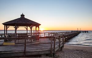 Updated Waterfront Victorian 4BR, 7 Bed- The Pearl - Colonial Beach, Virginia