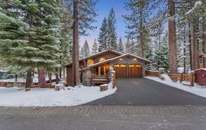 Luxury Modern Home Minutes from the Lake and Ski Slopes - Incline Village, Lake Tahoe. - Incline Village, Nevada