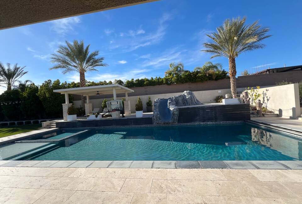 Northwest Vegas Luxury Escape - Las Vegas, Nevada