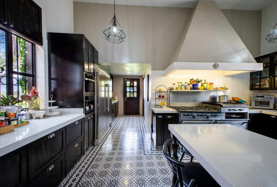 Hilltop Colonial Estate Overlooking San Miguel - San Miguel de Allende, Mexico