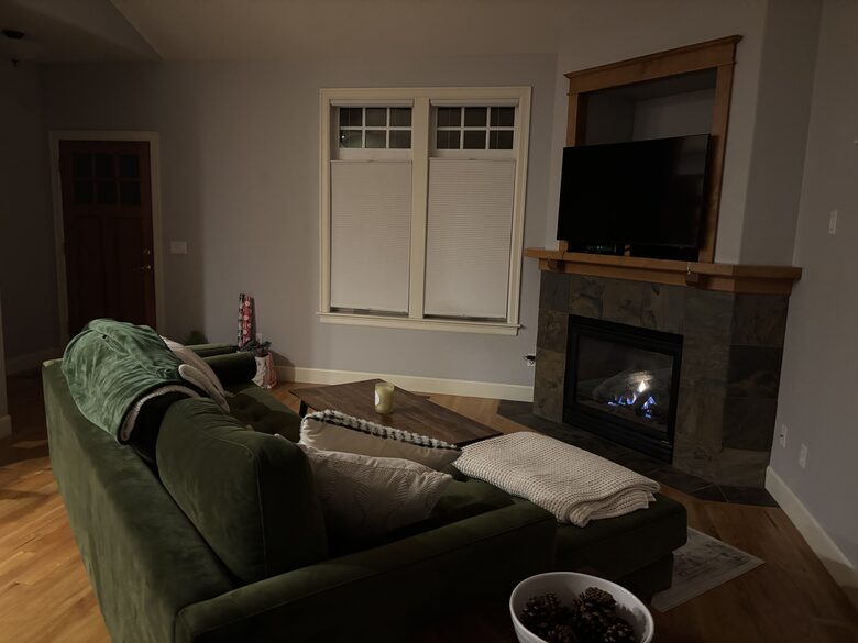 Cozy Wooded Getaway Close to Mt. Bachelor - Bend, Oregon