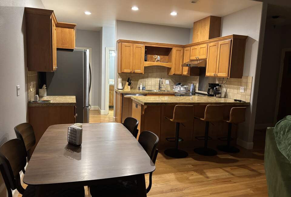 Cozy Wooded Getaway Close to Mt. Bachelor - Bend, Oregon