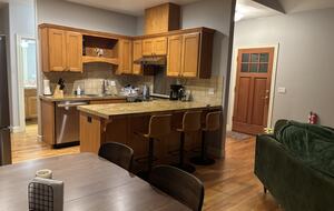 Cozy Wooded Getaway Close to Mt. Bachelor - Bend, Oregon