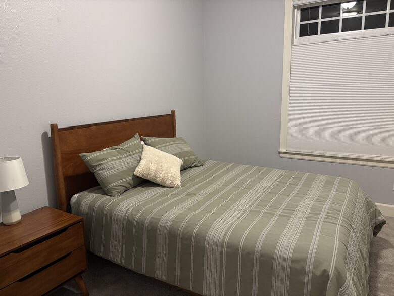 Cozy Wooded Getaway Close to Mt. Bachelor - Bend, Oregon