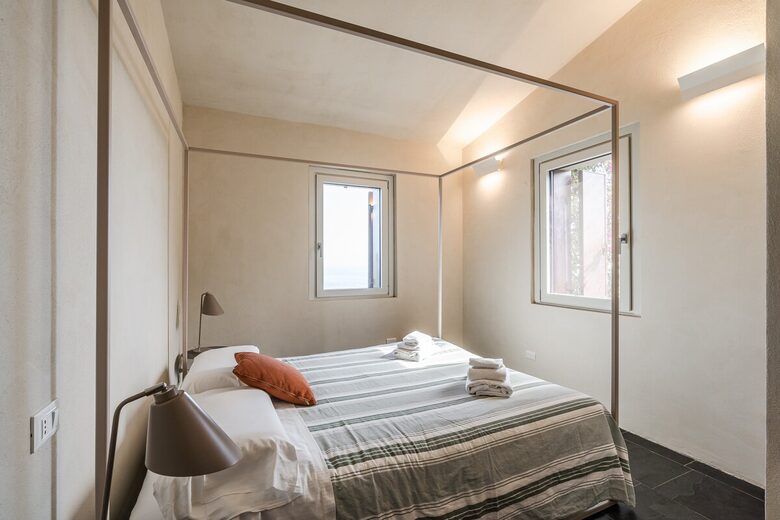 A Stone House Along the Sentiero Azzurro - Corniglia, Italy