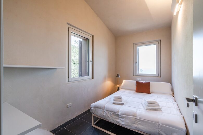 A Stone House Along the Sentiero Azzurro - Corniglia, Italy