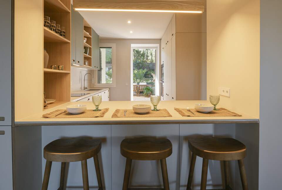 Elegant Coastal Villa Near Dénia’s Calas - Dénia, Spain