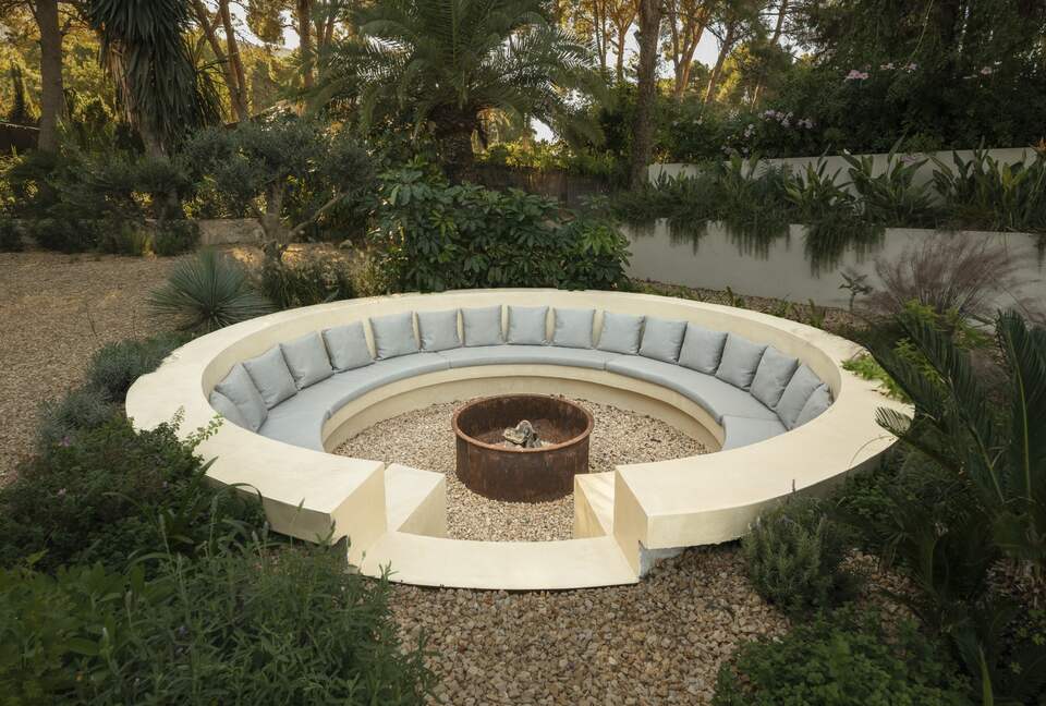 Elegant Coastal Villa Near Dénia’s Calas - Dénia, Spain